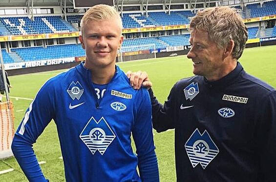 爽看，安菲尔德的观众凭一张门票能看两场红军vs毕包的友谊赛（安菲尔德福利：一张门票看两场红军对毕包友谊赛）