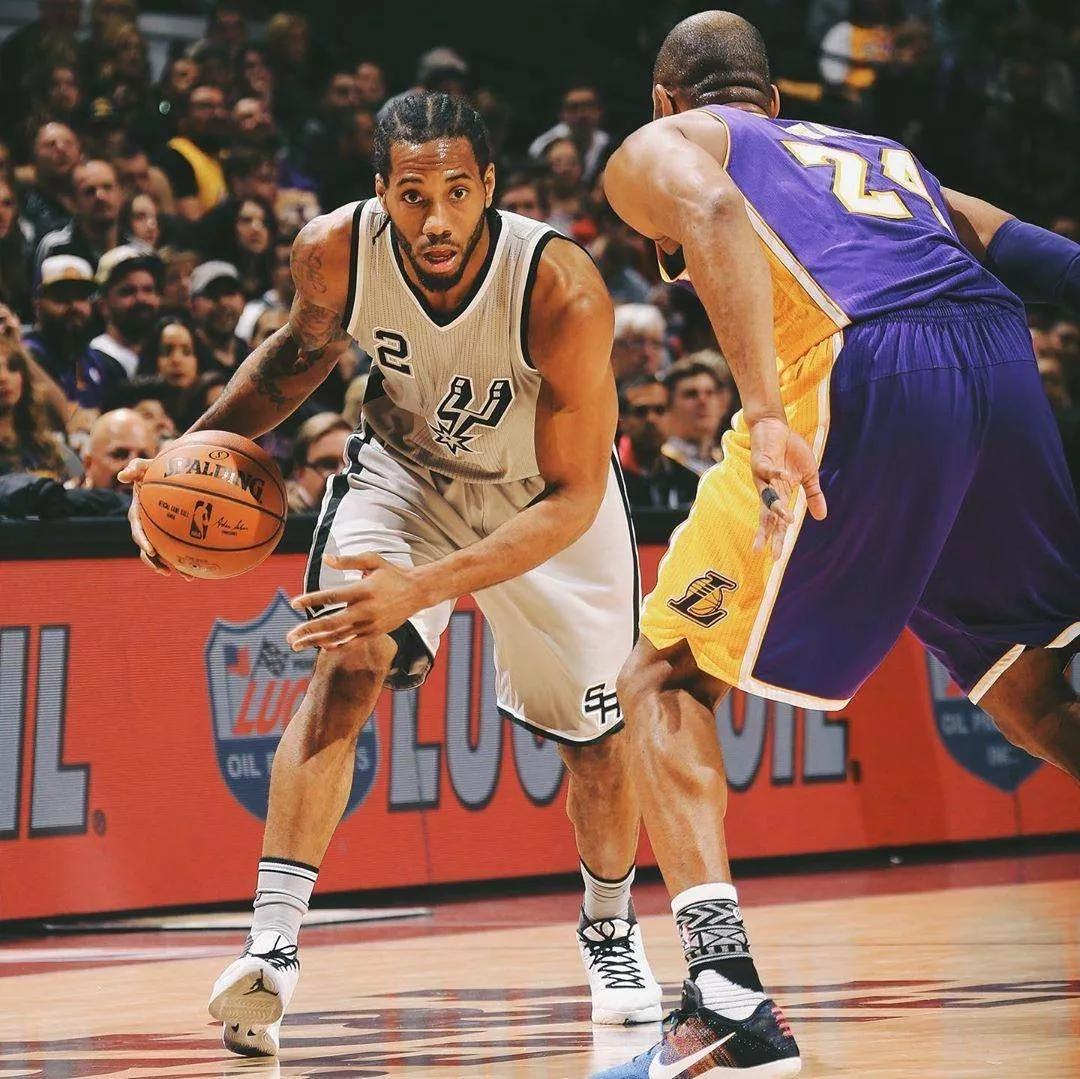 FIFA女足最新排名：中国女足下降一位至世界第17，亚洲第四（FIFA女足排名更新：中国女足下滑一位至世界第17，位列亚洲第4）