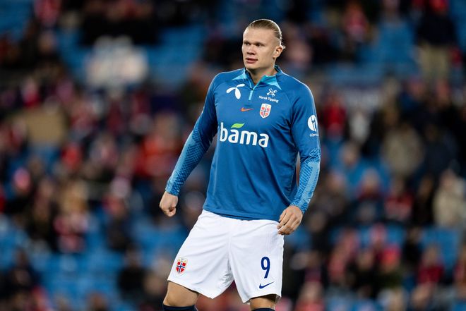 德国队主帅变相帮助巴萨？要求特尔施特根必须离队寻求出场时间，否则世界杯不带他（德国主帅施压特尔施特根：不离队争出场就无缘世界杯，巴萨或间接受益）