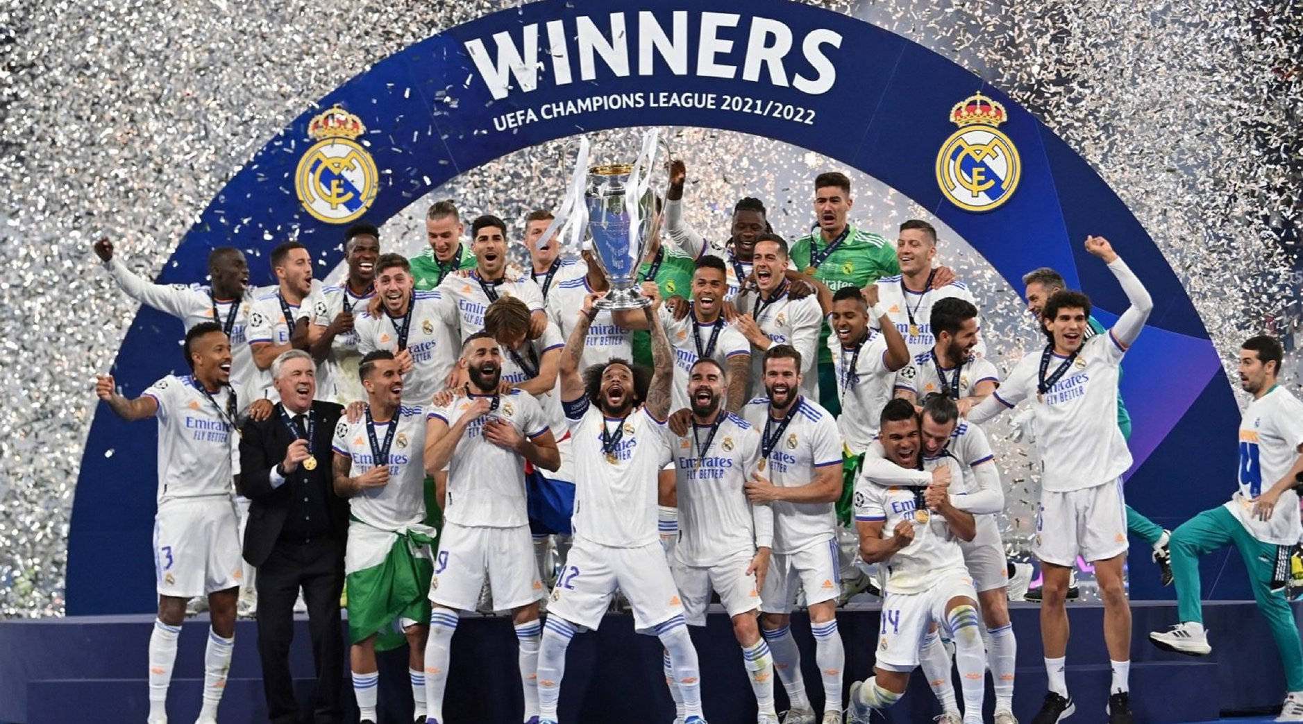 2025中冠奖项公布：厦门队张越包揽最佳球员、最佳射手（2025中冠奖项揭晓：厦门队张越荣膺最佳球员并加冕最佳射手）