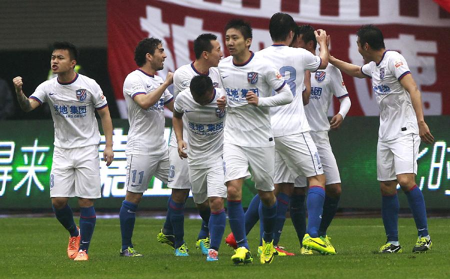 记者：罗马联系法比奥-席尔瓦团队，但若吉拉西离队他将留下（记者：罗马已接触法比奥-席尔瓦团队，若吉拉西离队他将留队）